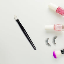 6649 Plastic Handle Nail Cuticle Pusher Rubber Tipped Nail Cleaner Colored Nail Art Tool for Men and Women DeoDap